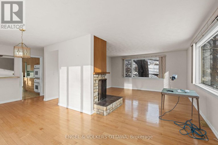 29184532/2626-elmhurst-street/queensway-terrace-north/ottawa/ontario/K2B7N6_9