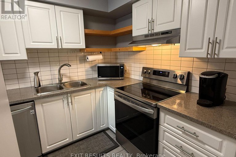 29055945/1090-dianne-avenue/town-of-rockland/clarence-rockland/ontario/K4K1G7_17