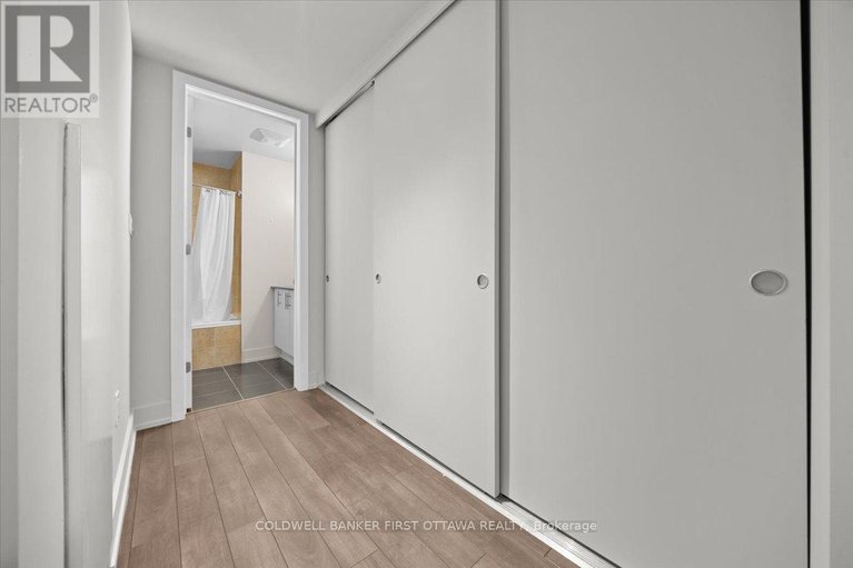 29690359/308-100-champagne-avenue/west-centre-town/ottawa/ontario/K1S4P4_20