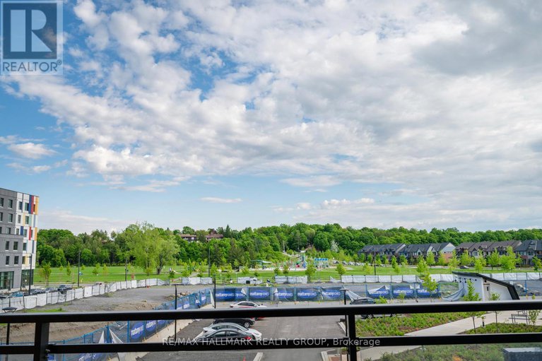 28379304/1350-hemlock-road/cfb-rockcliffe-and-area/ottawa/ontario/K1K5C2_22