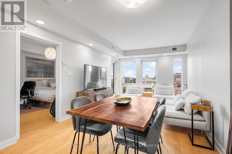 28790027/907-40-nepean-street/ottawa-centre/ottawa/ontario/K2P0X5_18