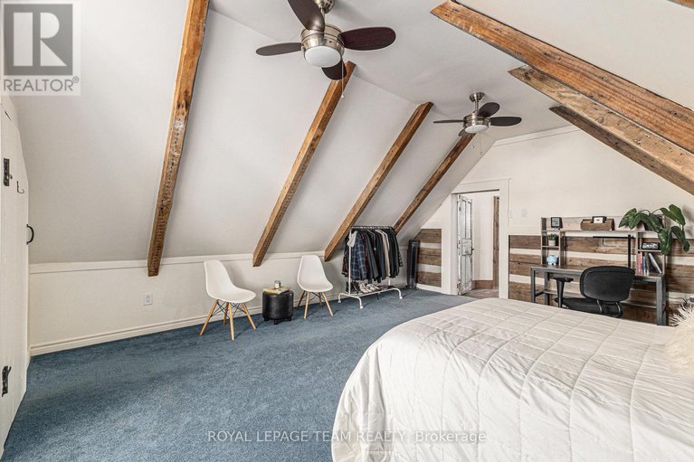 29688486/140-creek-drive/fitzroy/ottawa/ontario/K0A1X0_30