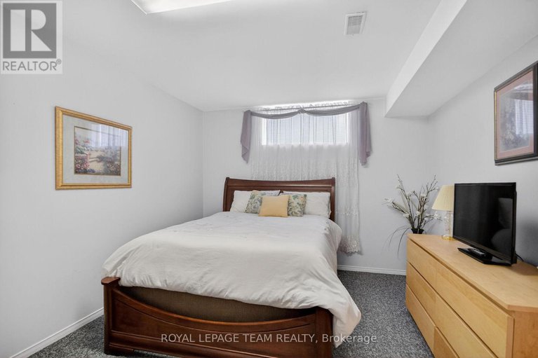 29444507/26-settlers-ridge-way/longfields/ottawa/ontario/K2J4V3_76