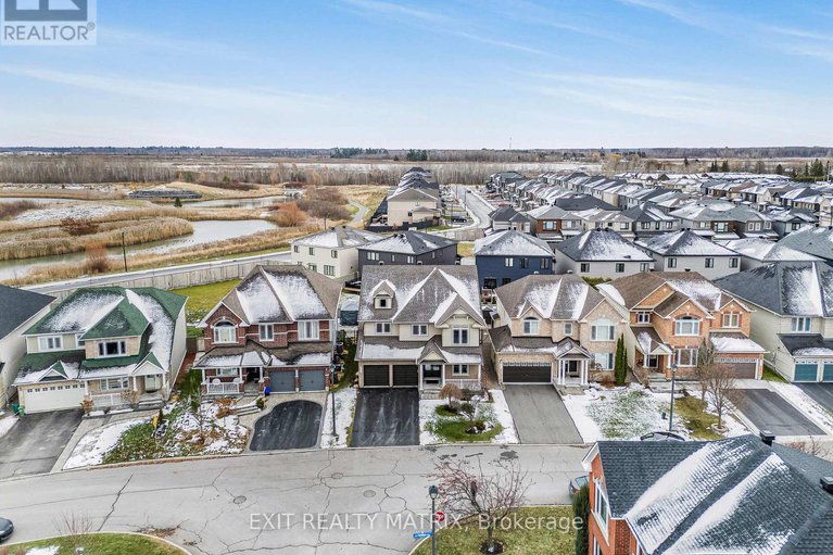 29122588/414-fairlakes-way/avalon-east/ottawa/ontario/K4A0L1_43