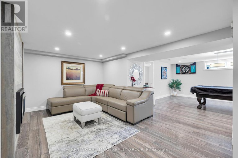 28989053/118-queensline-drive/bruce-farmgraham-parkqualicumbellands/ottawa/ontario/K2H7J5_36