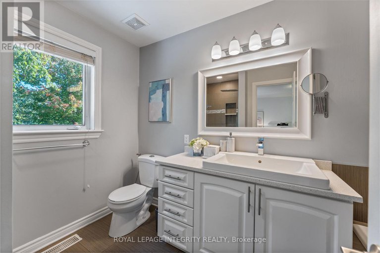 28951961/6308-sablewood-place/chapel-hill/ottawa/ontario/K1C7M6_34