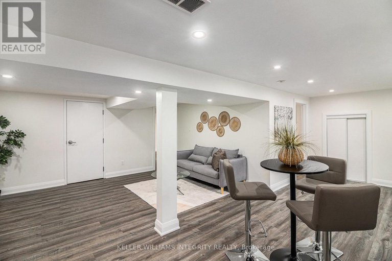 28497659/2389-sheldon-avenue/queensway-terrace-southridgeview/ottawa/ontario/K2C1K4_19
