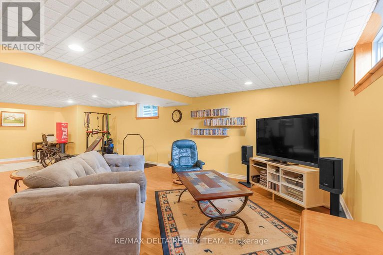 28499288/1147-fieldown-street/cumberland-ridge/ottawa/ontario/K4C1R7_28