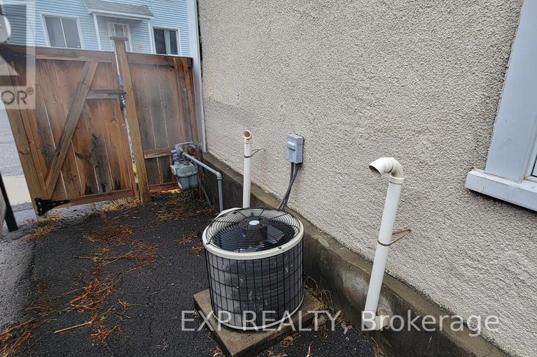 29170277/292-richelieu-avenue/vanier/ottawa/ontario/K1L6K3_32