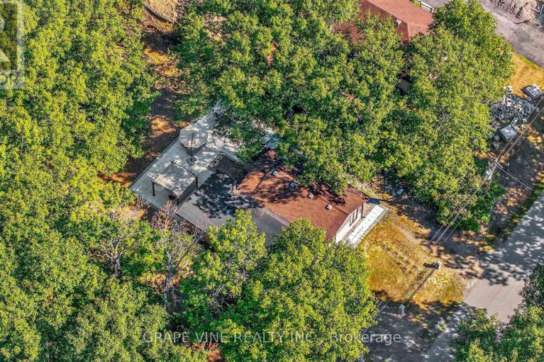 28789464/125-hunter-crescent/constance-bay/ottawa/ontario/K0A3M0_4