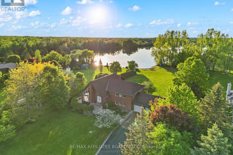28527170/1700-lakeshore-drive/greely/ottawa/ontario/K4P1H1_1