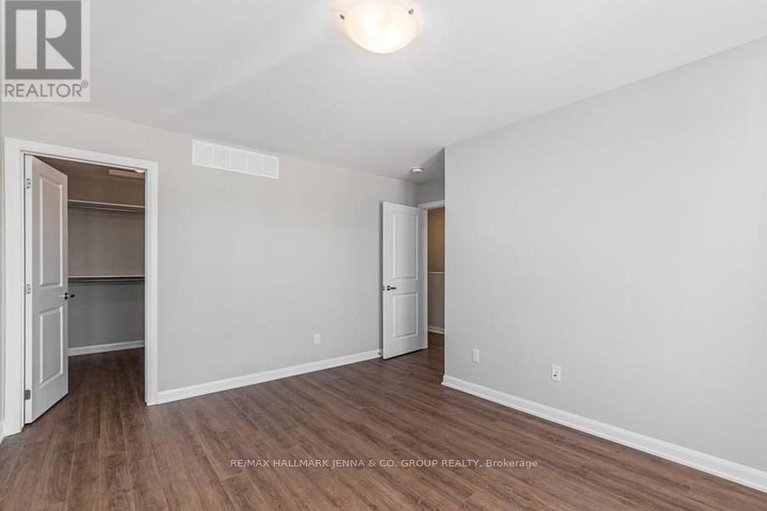 28934994/520-galmoy-way/half-moon-bay/ottawa/ontario/K2J6V1_17