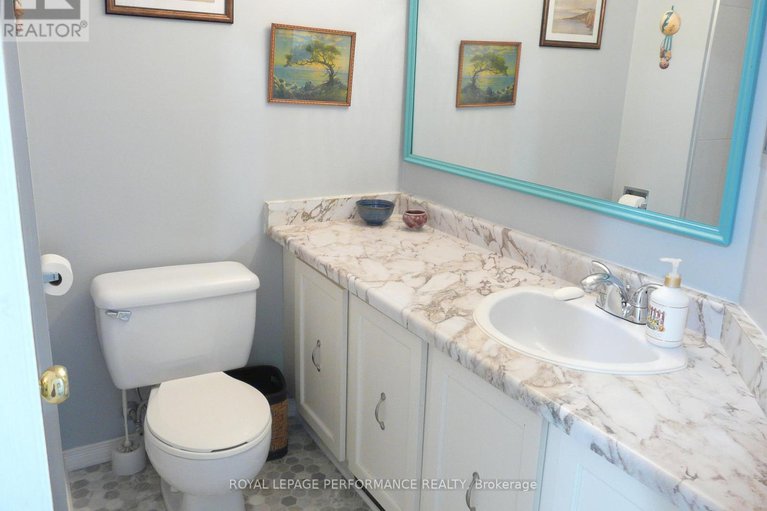 28923517/1473-waltham-street/sawmill-creektimbermill/ottawa/ontario/K1T2T5_19