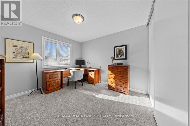 29240598/906-pellerin-place/avalon-east/ottawa/ontario/K4A0S4_28