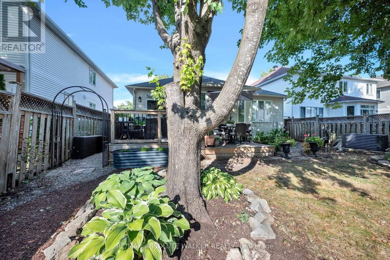 29141513/88-maple-stand-way/barrhaven-east/ottawa/ontario/K2G6V1_45