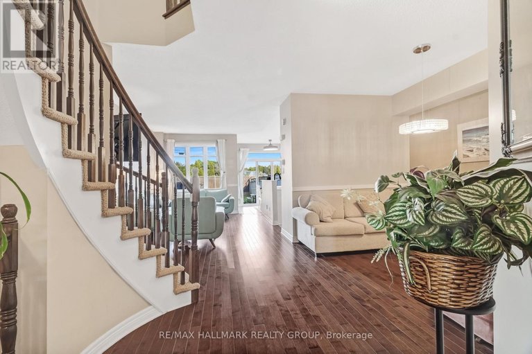 29654933/1998-pennyroyal-crescent/notting-hillsummerside/ottawa/ontario/K4A0S7_6