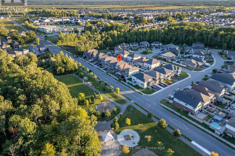 29041671/537-compass-street/mer-bleuebradley-estatesanderson-park/ottawa/ontario/K1W0J1_35