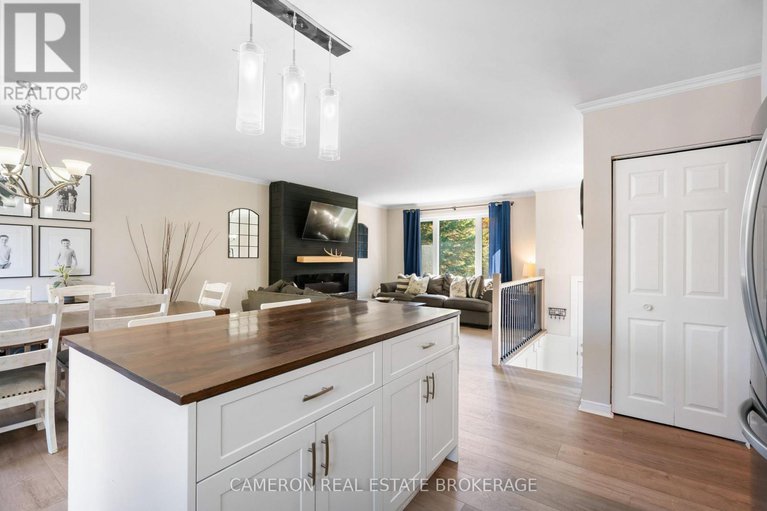 28963342/5389-nine-mile-road/south-glengarry-charlottenburgh-twp/south-glengarry/ontario/K0C1S0_9