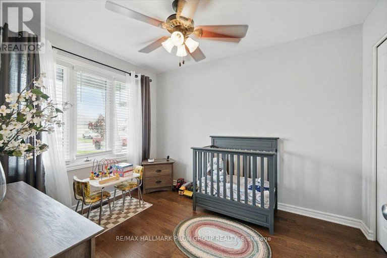 28477284/637-robert-street/town-of-rockland/clarence-rockland/ontario/K4K0J8_16