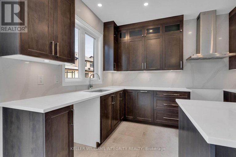 28318232/429-turmeric-court/stittsville-south/ottawa/ontario/K2S2X8_11