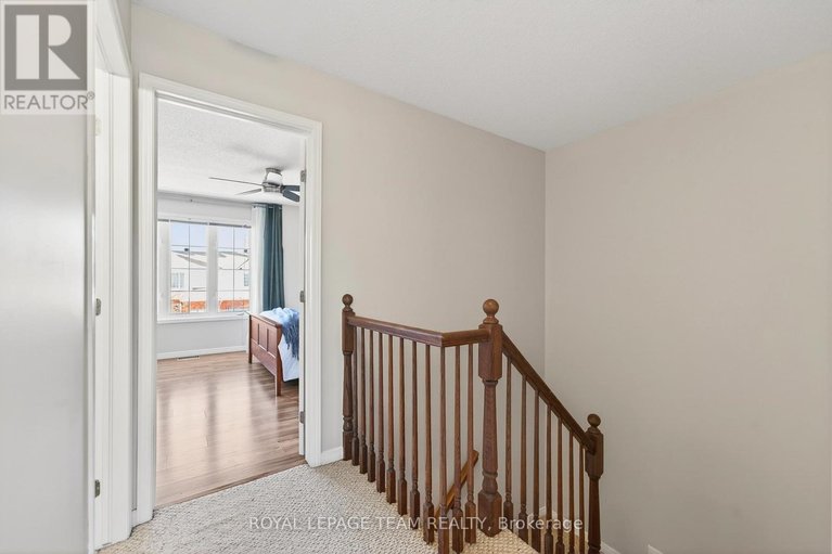 29446610/242-opus-street/emerald-meadowstrailwest/ottawa/ontario/K2S0J1_55