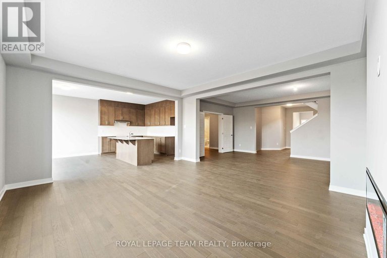28156598/667-fenwick-way-e/stonebridge/ottawa/ontario/K2C3H2_5