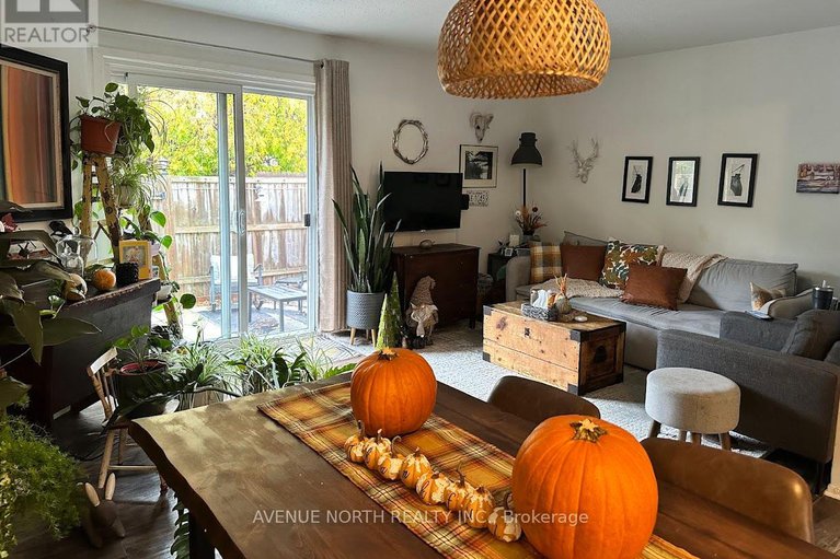 29033827/1414-foxwell-street/pineview/ottawa/ontario/K1B5J4_9