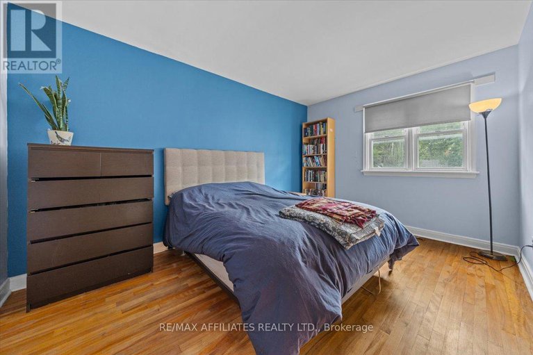 28777178/1490-laperriere-avenue/carlington/ottawa/ontario/K1Z7S9_20