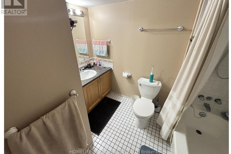 28451294/1409-2760-carousel-crescent/emerald-woodssawmill-creek/ottawa/ontario/K1T2N4_32