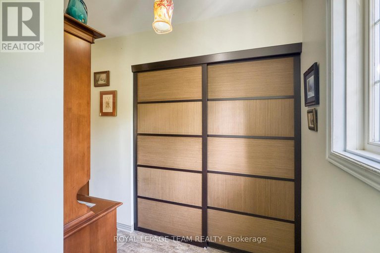 28847636/2828-con10-n/pakenham/mississippi-mills/ontario/K0A2X0_8