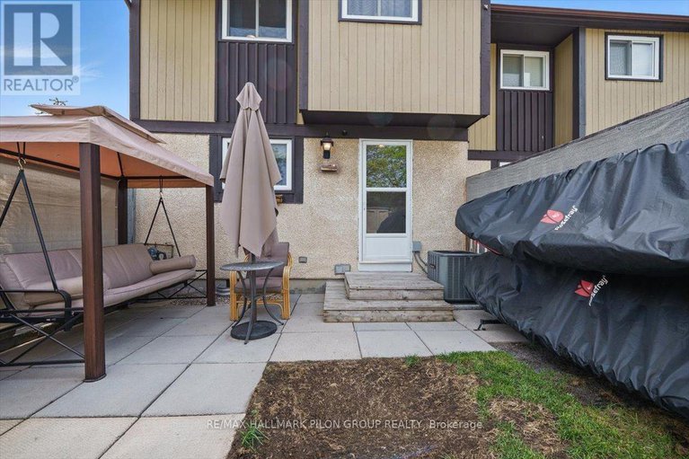 28412777/1358-bakker-court/convent-glen-south/ottawa/ontario/K1C2K4_23