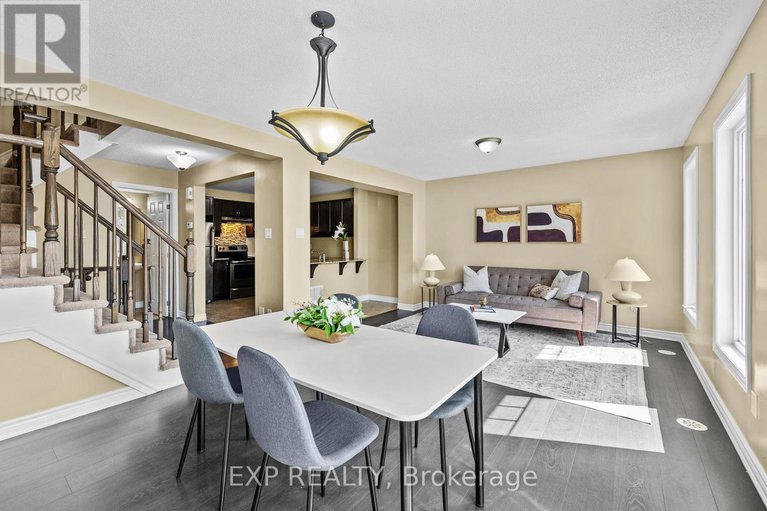 28595126/243-par-la-ville-circle/stittsville-north/ottawa/ontario/K2S0T6_15