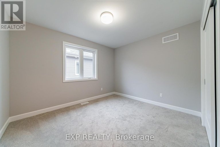 29599484/896-sendero-way/remainder-of-stittsville-area/ottawa/ontario/K2S2W8_29