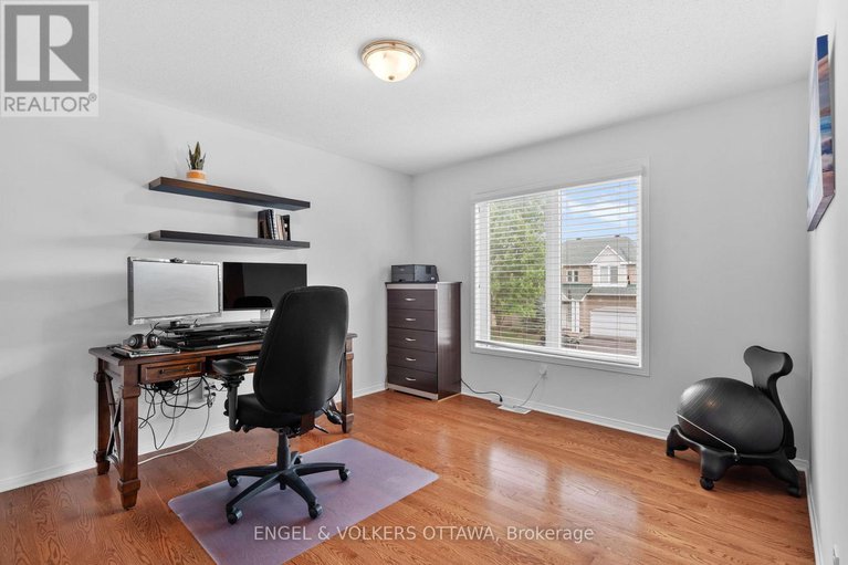 28459479/705-larcastle-circle/avalon-east/ottawa/ontario/K4A4Z2_32