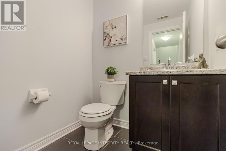 28931178/206-ancaster-avenue/woodroffe/ottawa/ontario/K2B5B3_26
