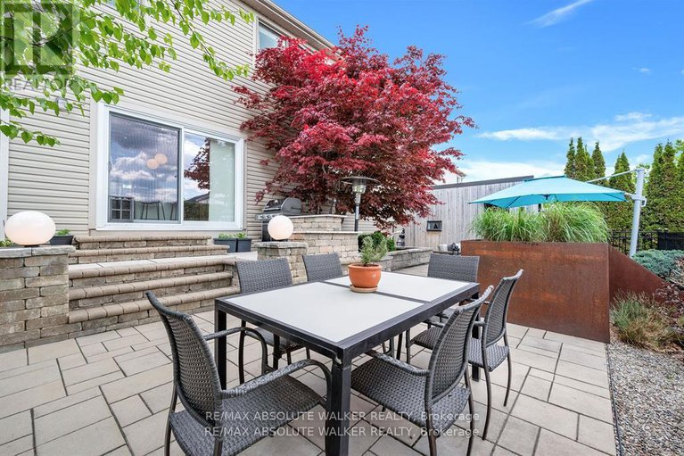 28644323/107-joshua-street/mer-bleuebradley-estatesanderson-park/ottawa/ontario/K1W0A2_33