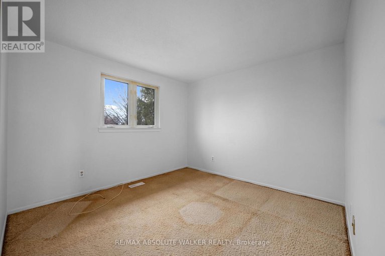 28214230/198-rosemary-gardens/chatelaine-village/ottawa/ontario/K1E1Y8_18