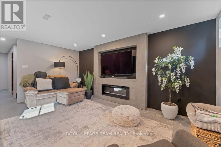 29011839/141-trail-side-circle/springridgeeast-village/ottawa/ontario/K4A5B3_30