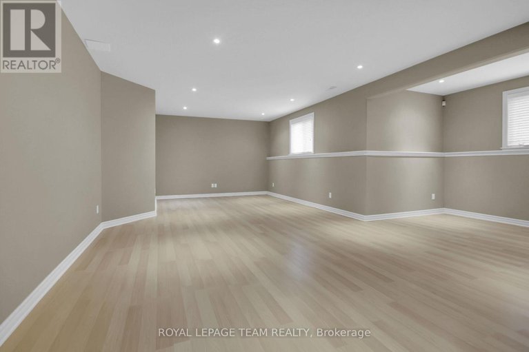 28532592/142-west-ridge-drive/stittsville-central/ottawa/ontario/K2S2H3_26