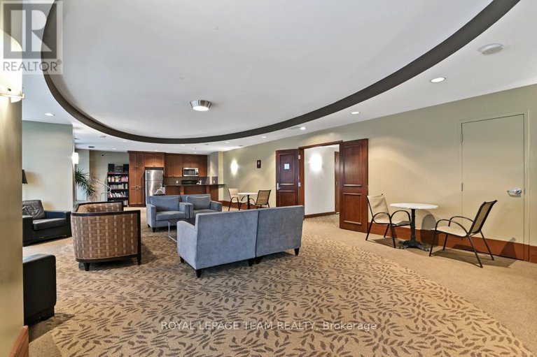 28538344/1306-200-rideau-street/sandy-hill/ottawa/ontario/K1N5Y1_32