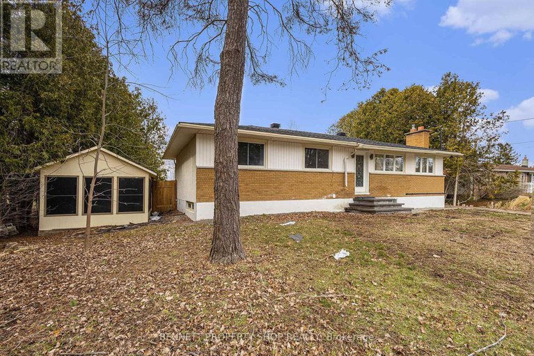 6723 Cedar Acres Drive