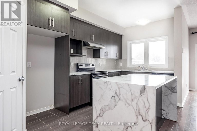 29260838/604-via-campanale-avenue/longfields/ottawa/ontario/K2J4X1_12