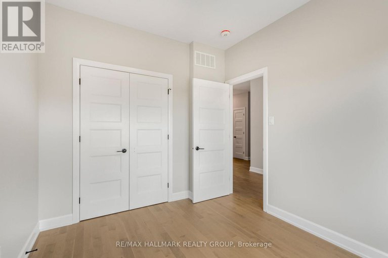 29430144/324-zakari-street/casselman/casselman/ontario/K0A1M0_6