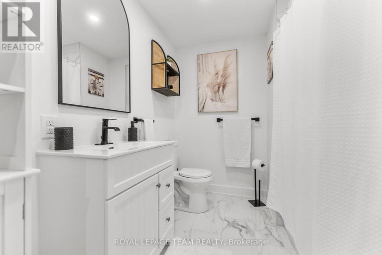 28475970/108-royal-troon-lane/dunrobin-shores/ottawa/ontario/K0A1T0_35