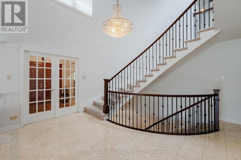 28832273/2-midinah-gate/cedar-hillorchard-estates/ottawa/ontario/K2R1B7_13