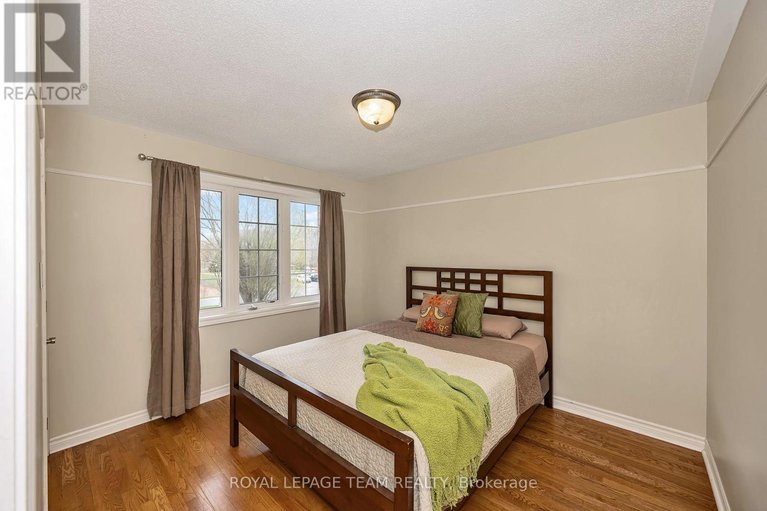 29675981/7067-donwel-drive/greely/ottawa/ontario/K4P1M7_28