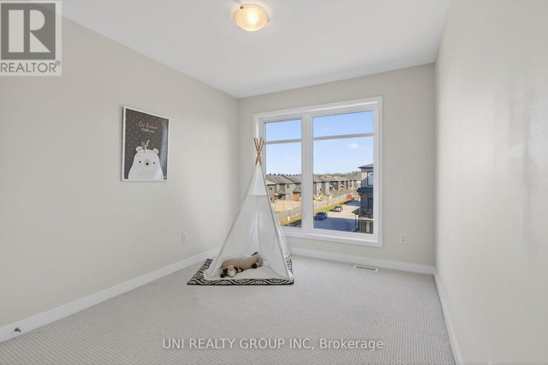 29638050/184-visor-private/emerald-meadowstrailwest/ottawa/ontario/K2V0S6_26