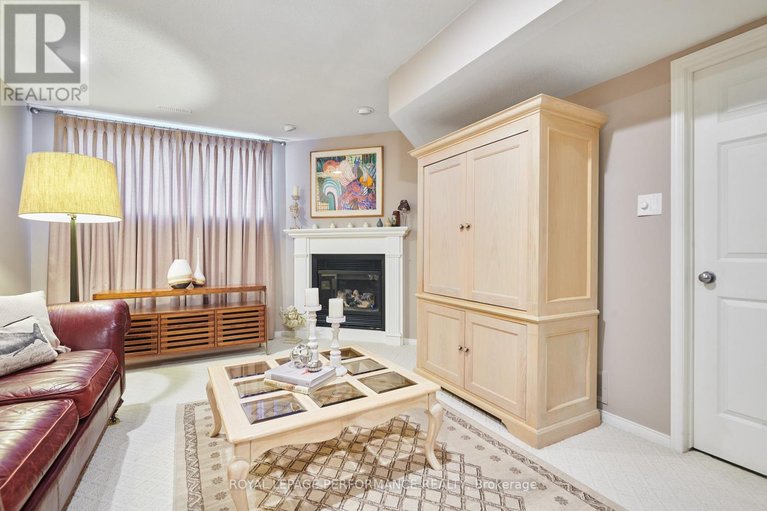 29647824/2104-liska-street/avalon-east/ottawa/ontario/K4A4J6_29