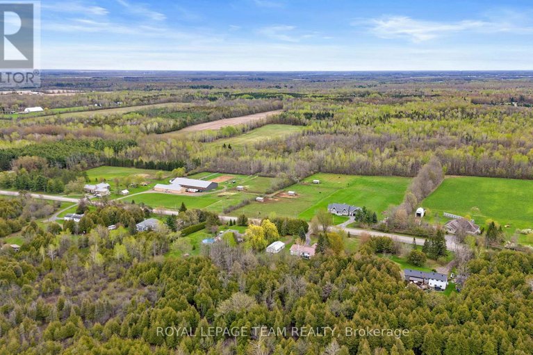 28299232/2915-county-rd-20-road/north-grenville-twp-kemptville-south/north-grenville/ontario/K0G1J0_41