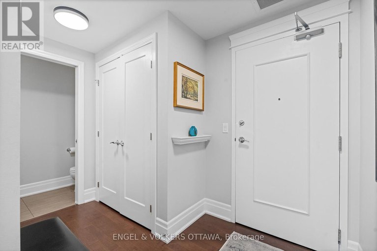 29077253/1002-108-lisgar-street/ottawa-centregolden-triangle/ottawa/ontario/K2P1E1_29